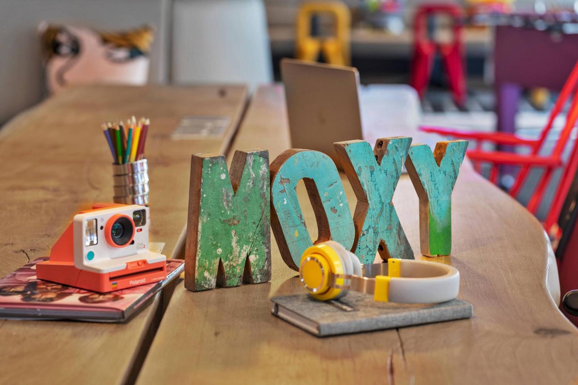 Hotel Moxy Bucharest Old Town Esterno foto